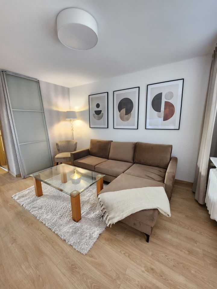 Mieszkanie 3-pokojowe Świdnica Centrum, ul. Karola Marcinkowskiego. Zdjęcie 2