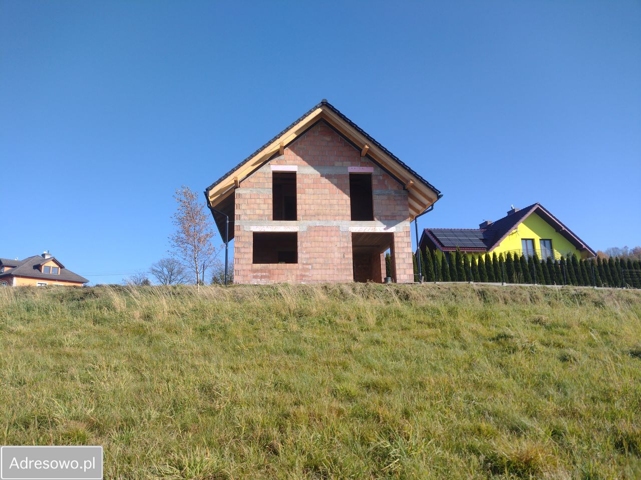 dom wolnostojący, 5 pokoi Naprawa