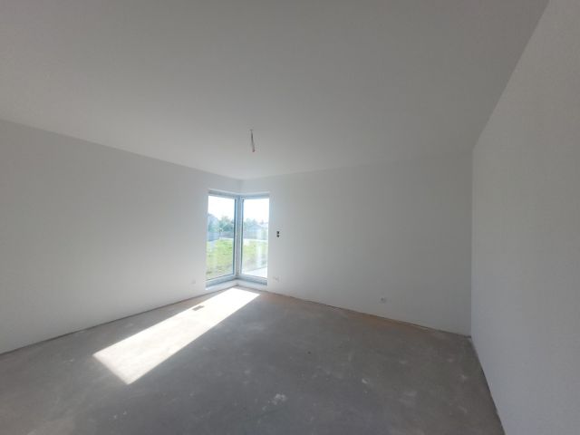 bliźniak, 6 pokoi Opacz Mała. Zdjęcie 8