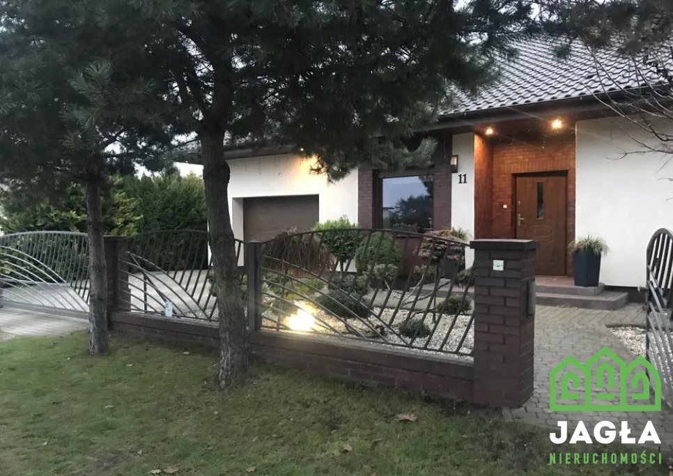 dom wolnostojący, 4 pokoje Zielonka