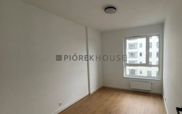 Mieszkanie 3-pokojowe Warszawa Włochy, ul. Równoległa. Zdjęcie 4