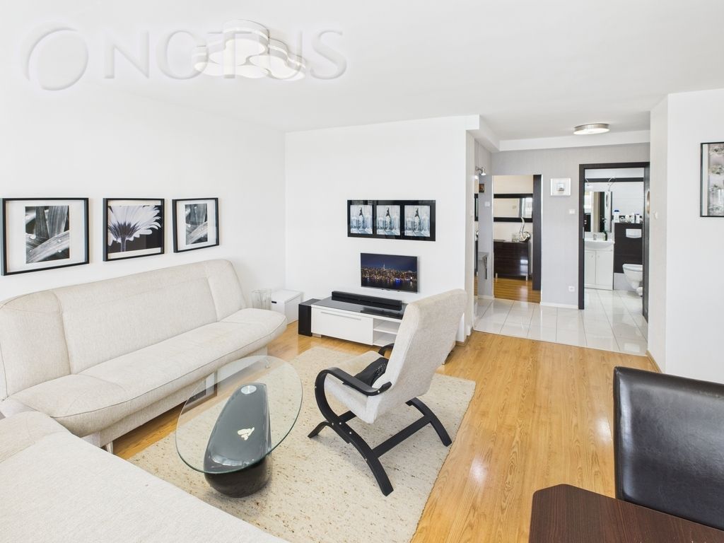 Mieszkanie 2-pokojowe Gniezno, ul. Tadeusza Sobieralskiego. Zdjęcie 3