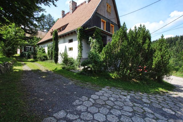 dom wolnostojący, 8 pokoi Stary Gierałtów. Zdjęcie 2