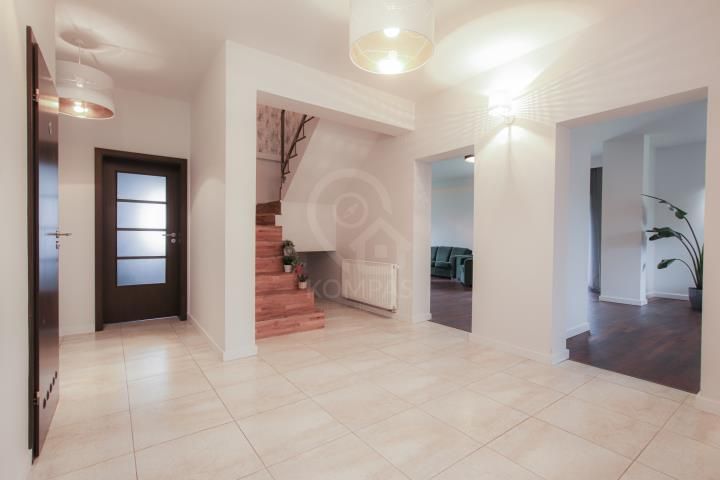 dom wolnostojący, 7 pokoi Wojnowice, ul. Miętowa. Zdjęcie 8