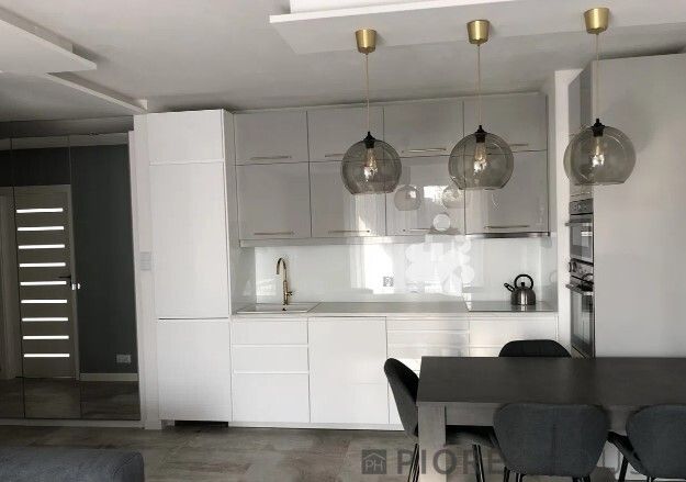 Mieszkanie 3-pokojowe Warszawa Wola, ul. Redutowa. Zdjęcie 4