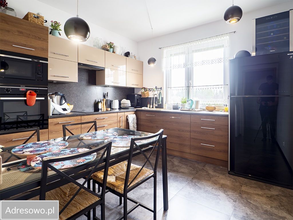 Mieszkanie 5-pokojowe Iwiny, ul. Buforowa. Zdjęcie 5