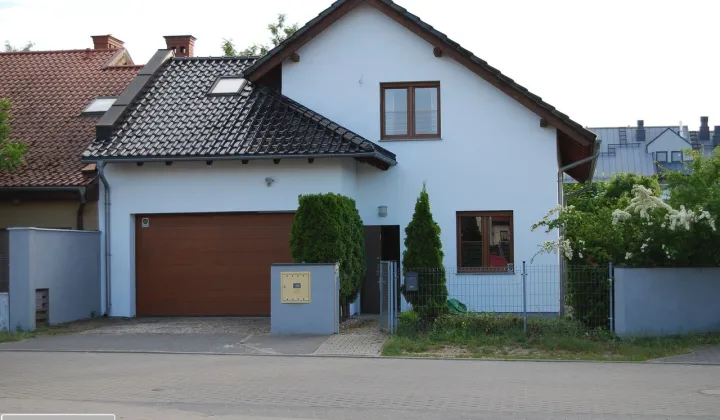 dom wolnostojący, 5 pokoi Przeźmierowo, ul. Orzechowa