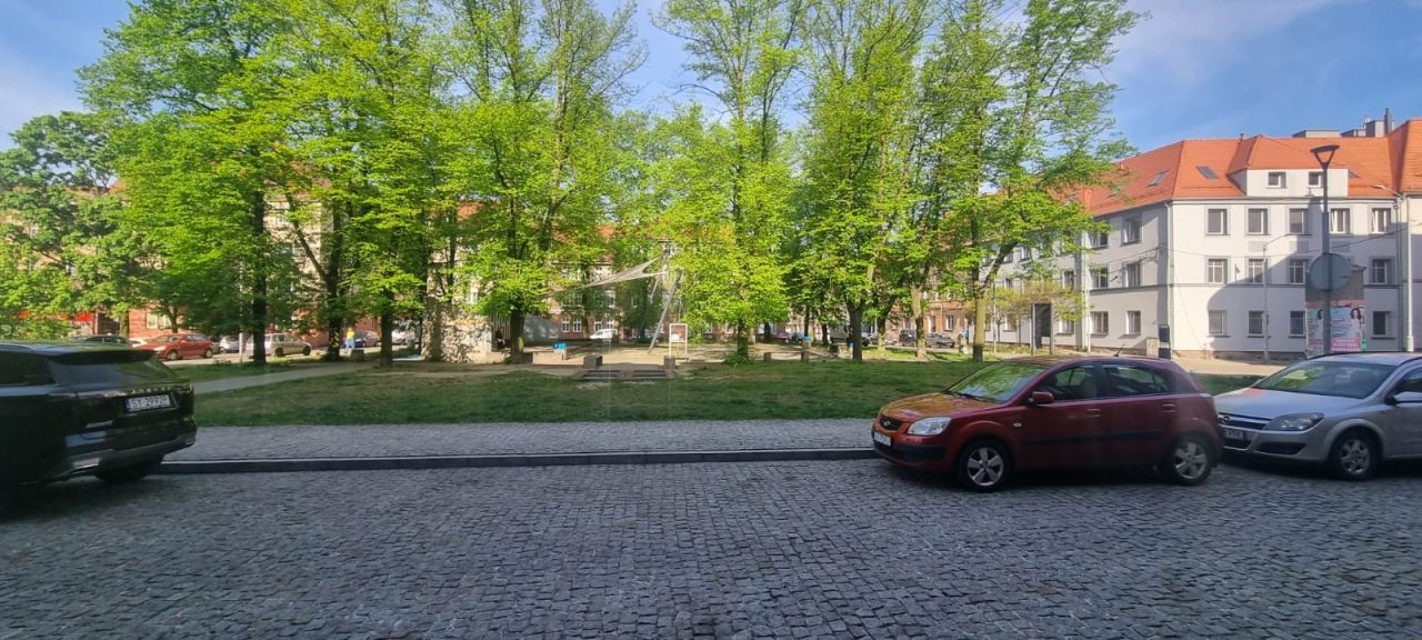 Mieszkanie 3-pokojowe Bytom Śródmieście. Zdjęcie 13