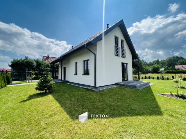 dom wolnostojący, 5 pokoi Winiec. Zdjęcie 38