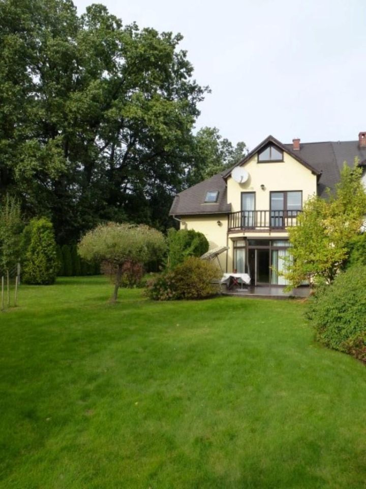 dom szeregowy, 5 pokoi Jelenia Góra Cieplice Śląskie-Zdrój. Zdjęcie 2