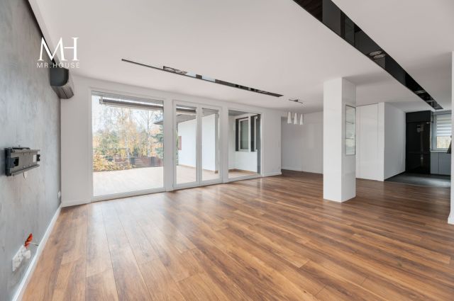 dom wolnostojący, 5 pokoi Łódź Rogi. Zdjęcie 4