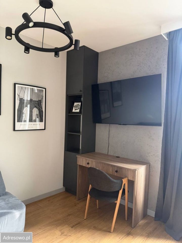 Mieszkanie 3-pokojowe Kraków Podgórze, ul. Kalwaryjska. Zdjęcie 2