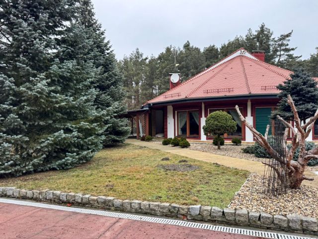 dom wolnostojący, 5 pokoi Chróścice. Zdjęcie 9