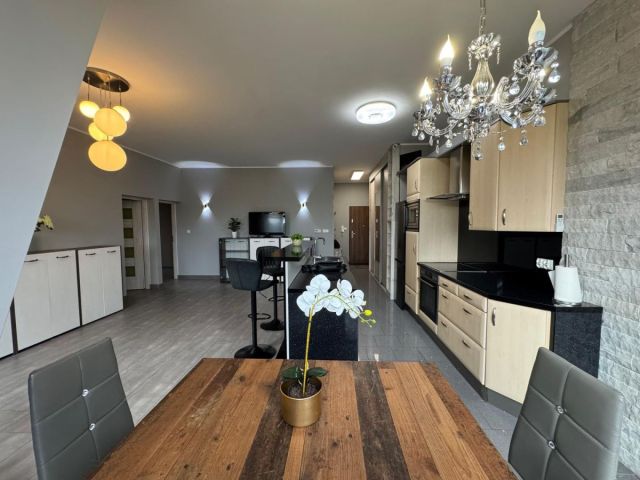 Mieszkanie 3-pokojowe Żerniki Wrocławskie, ul. Kolejowa. Zdjęcie 7