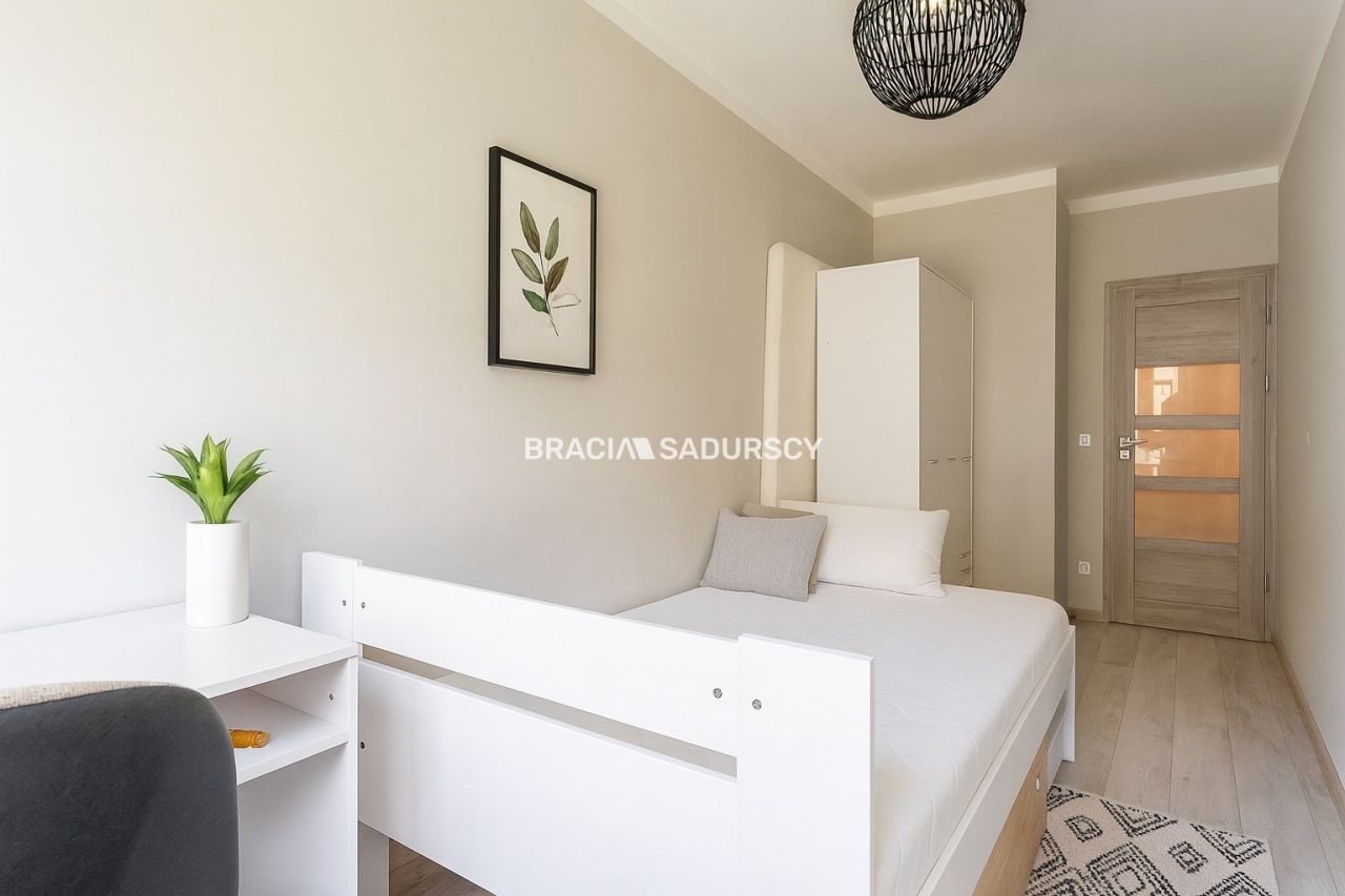 Mieszkanie 4-pokojowe Kraków Podgórze Duchackie, ul. Przyjaźni Polsko-Węgierskiej. Zdjęcie 6