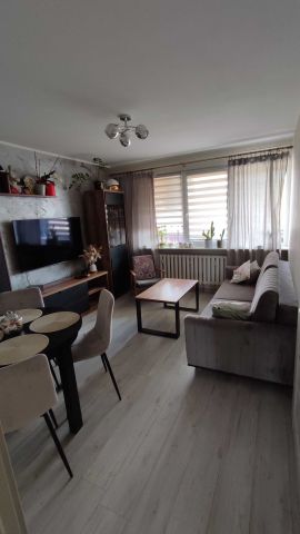 Mieszkanie 3-pokojowe Lidzbark. Zdjęcie 1