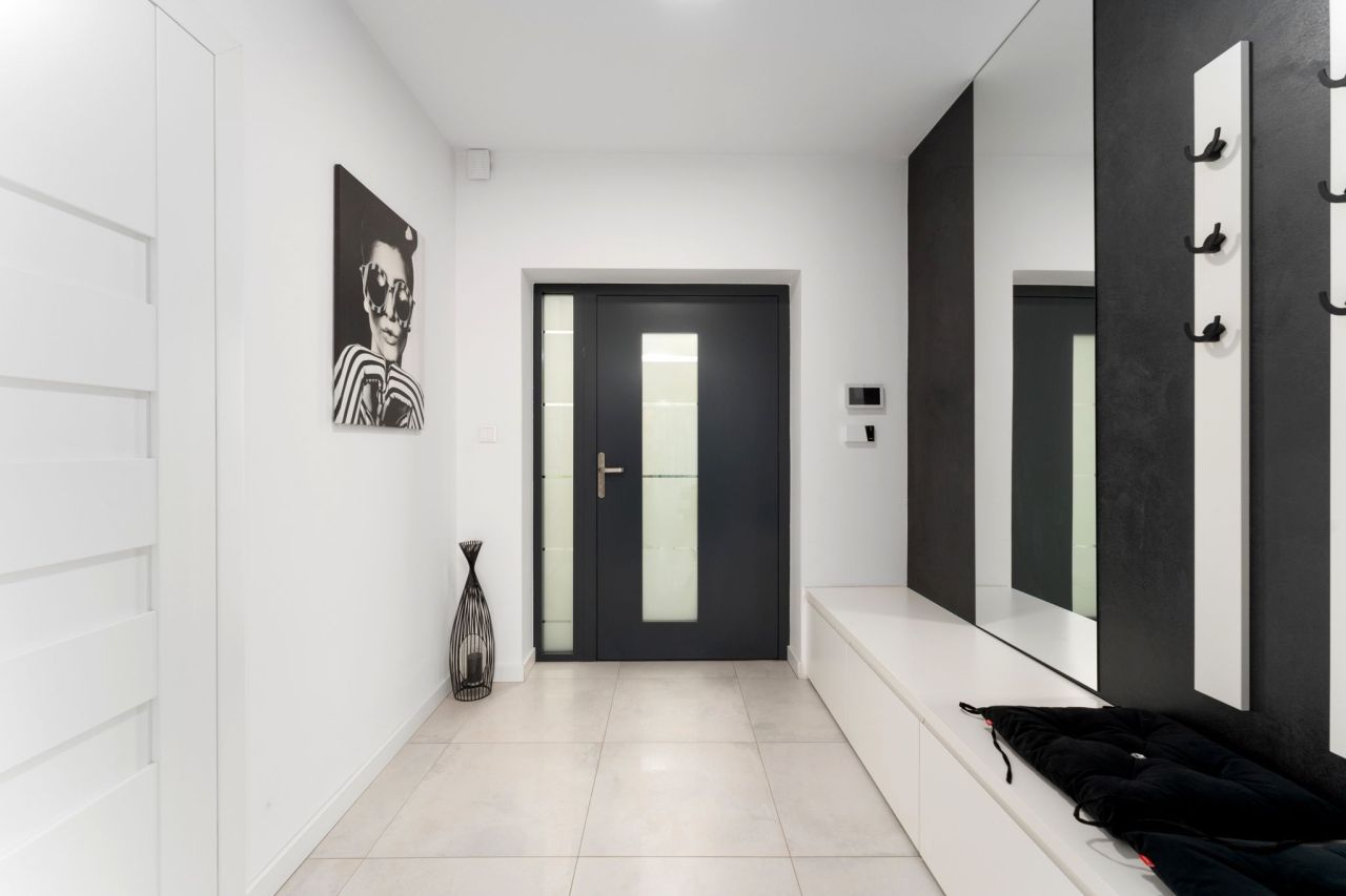 dom wolnostojący, 6 pokoi Leńcze. Zdjęcie 3