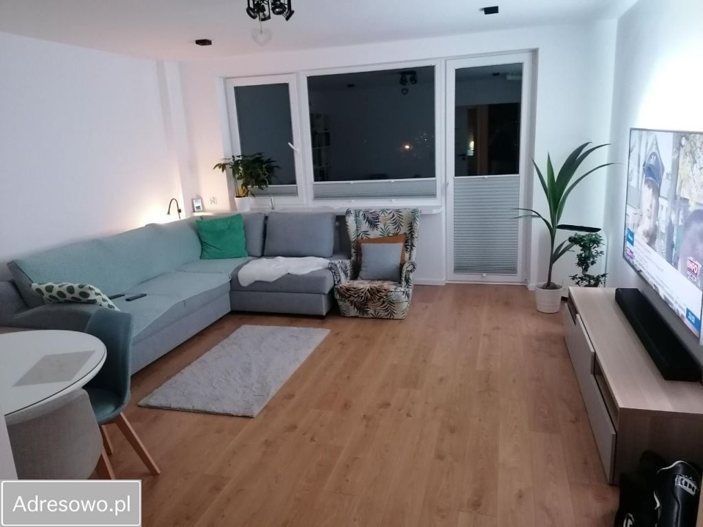 Mieszkanie 2-pokojowe Warszawa Chomiczówka, ul. Brązownicza