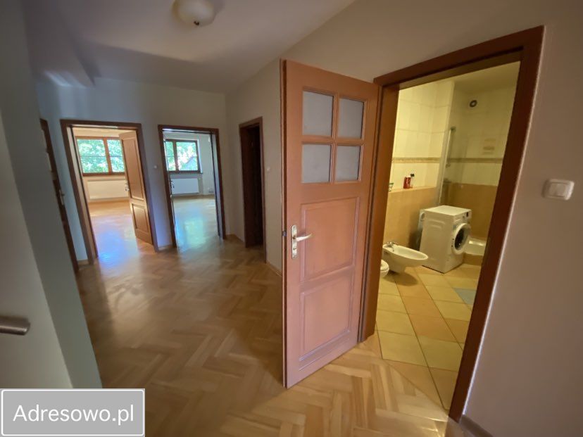 dom wolnostojący, 10 pokoi Konstancin-Jeziorna, ul. Borowa. Zdjęcie 9