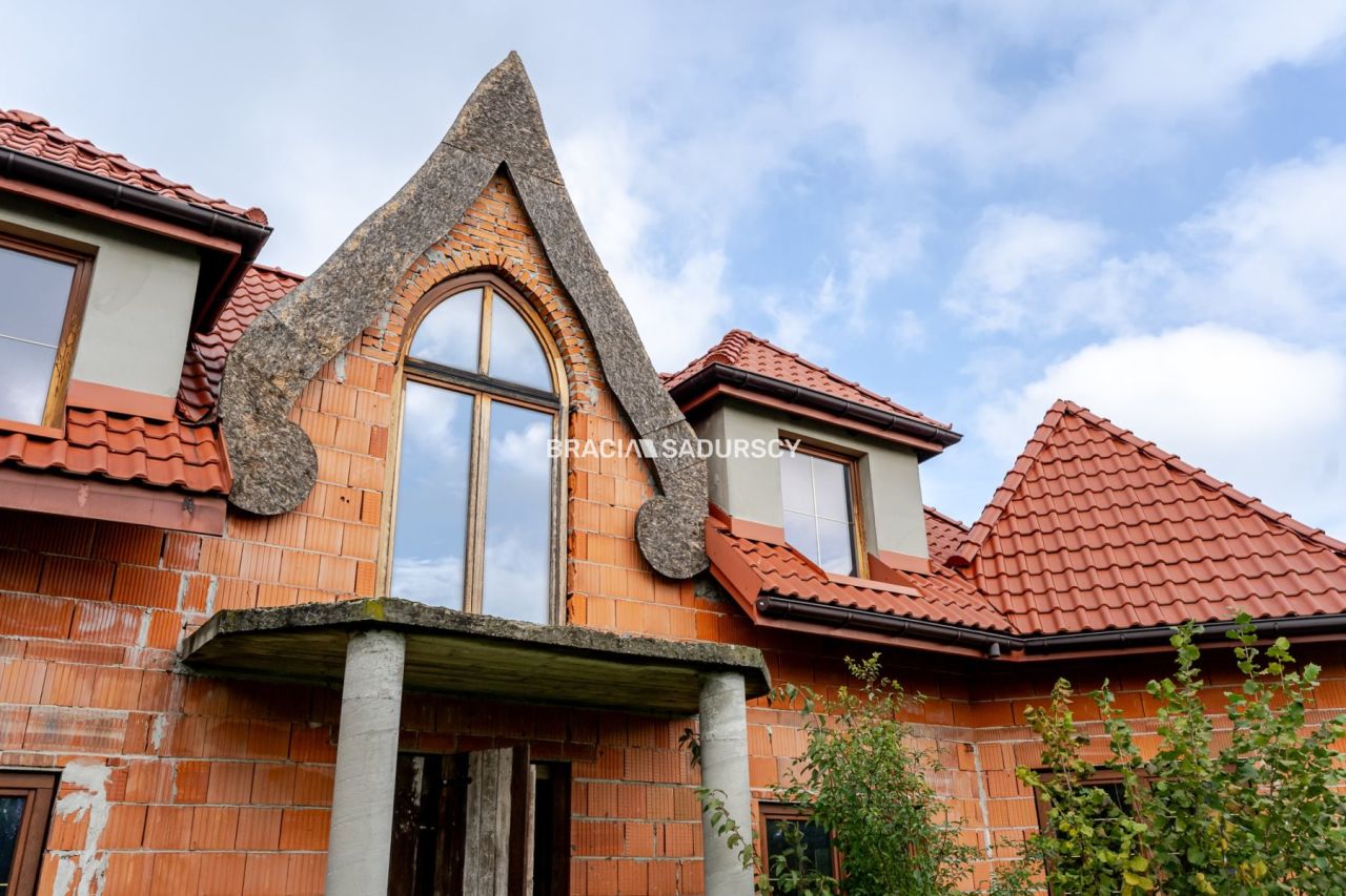 dom wolnostojący, 7 pokoi Śledziejowice. Zdjęcie 5