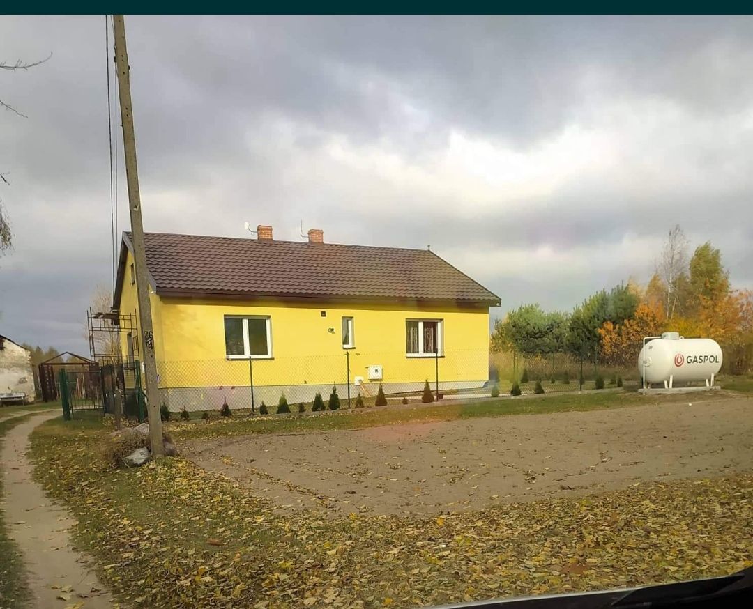 dom wolnostojący, 3 pokoje Szczekarków