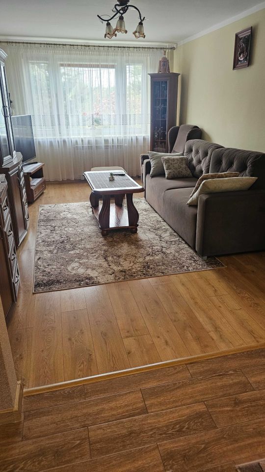 Mieszkanie 3-pokojowe Żabno. Zdjęcie 1