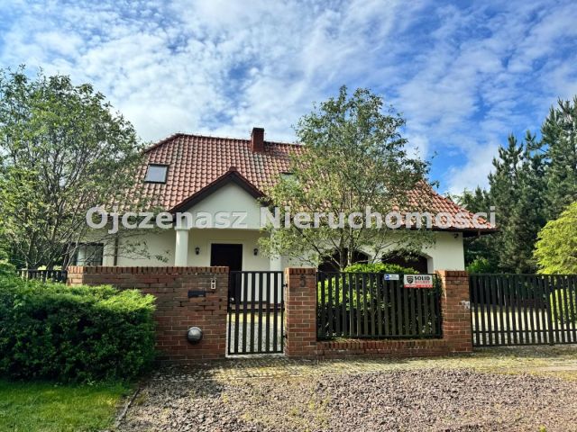 dom wolnostojący, 5 pokoi Niemcz. Zdjęcie 1