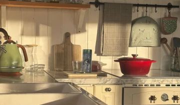 dom wolnostojący, 4 pokoje Śmiechów