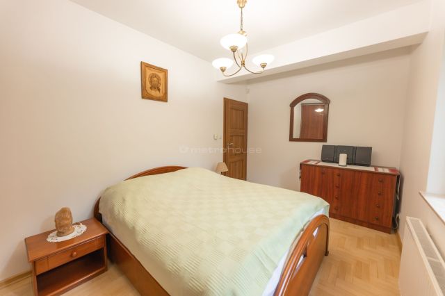 dom wolnostojący, 4 pokoje Borowa Góra. Zdjęcie 9