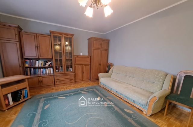 dom wolnostojący, 4 pokoje Gniezno, ul. Żwirki i Wigury. Zdjęcie 3