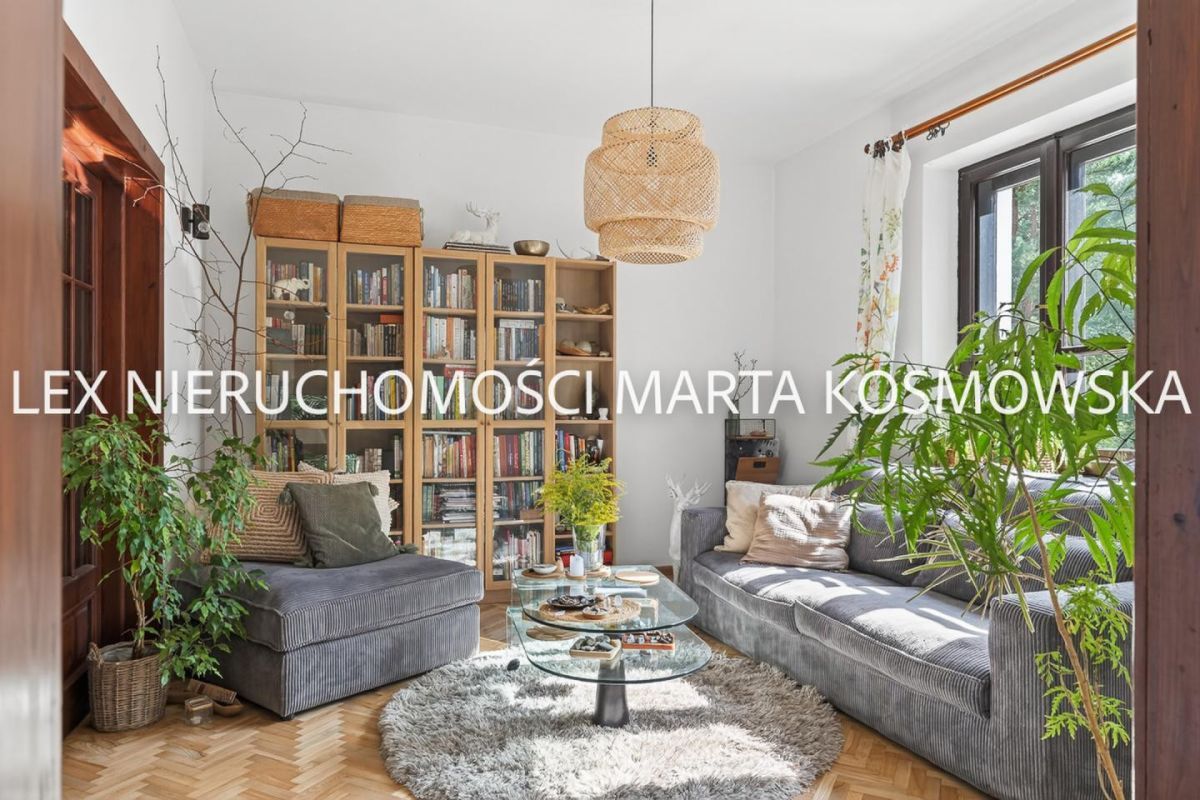 dom wolnostojący, 11 pokoi Owczarnia. Zdjęcie 1