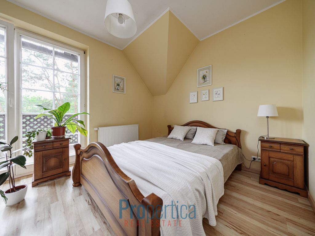 dom wolnostojący, 7 pokoi Warszawa Choszczówka, ul. Brzozowy Zagajnik. Zdjęcie 13