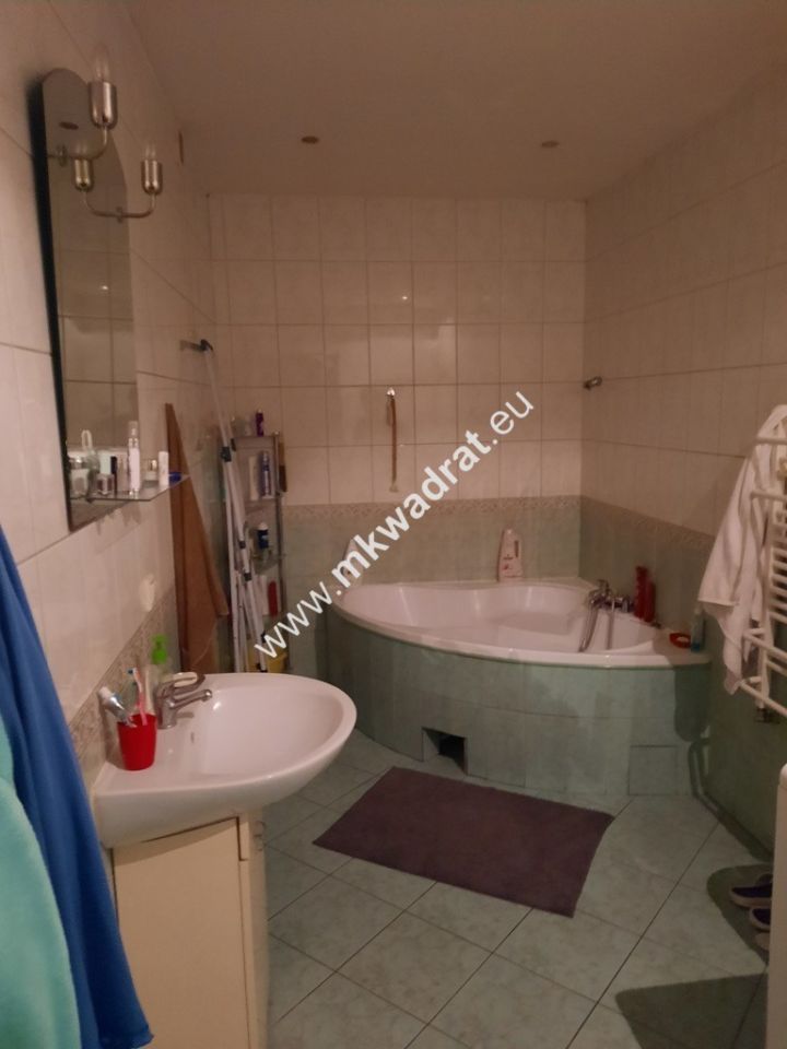 dom wolnostojący, 5 pokoi Łazy, ul. Podleśna. Zdjęcie 8