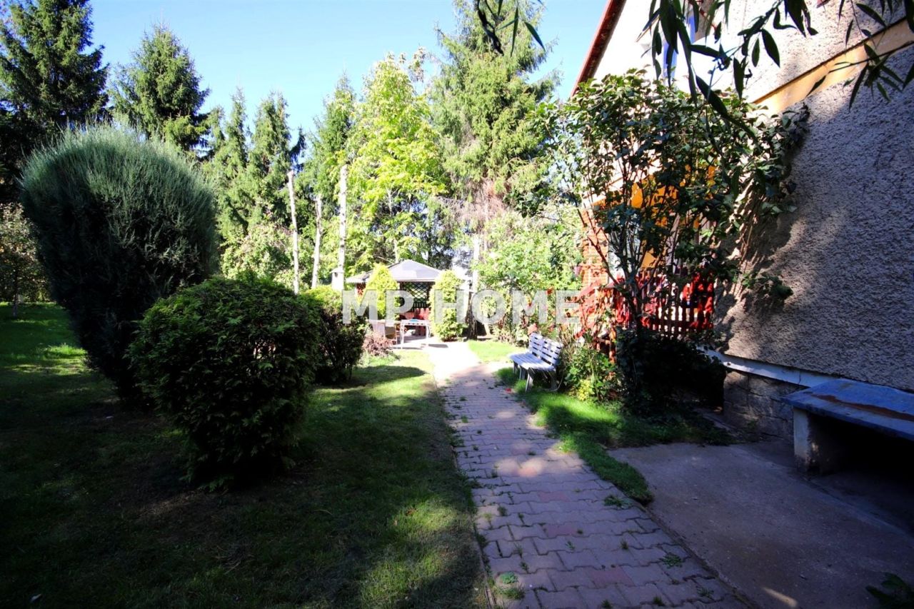 dom wolnostojący, 5 pokoi Bronów. Zdjęcie 23