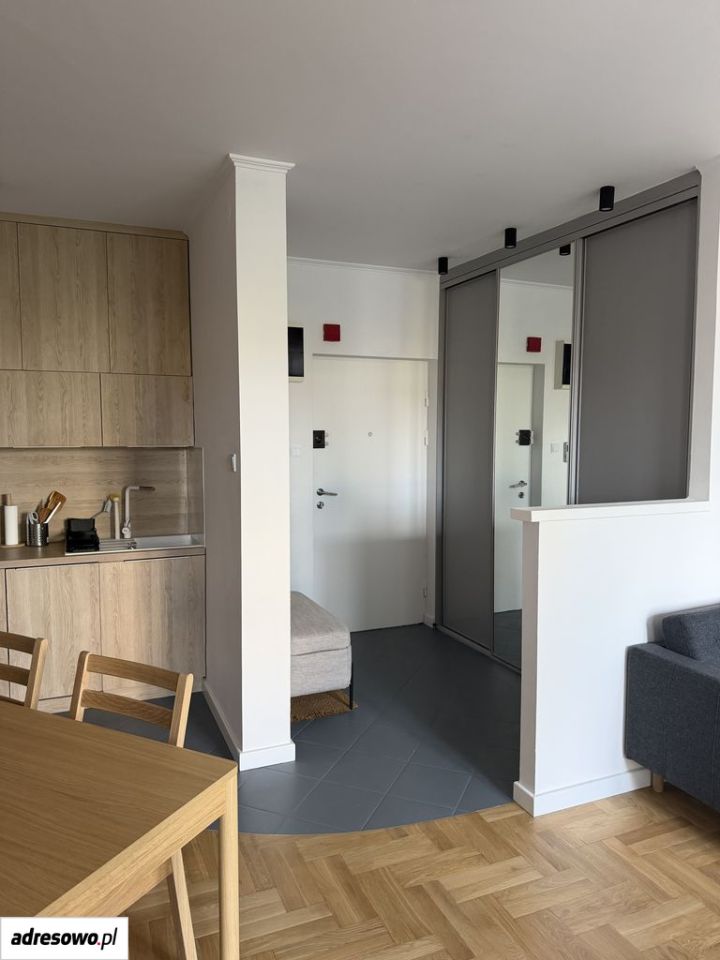 Mieszkanie 2-pokojowe Warszawa Śródmieście, ul. Stawki. Zdjęcie 7