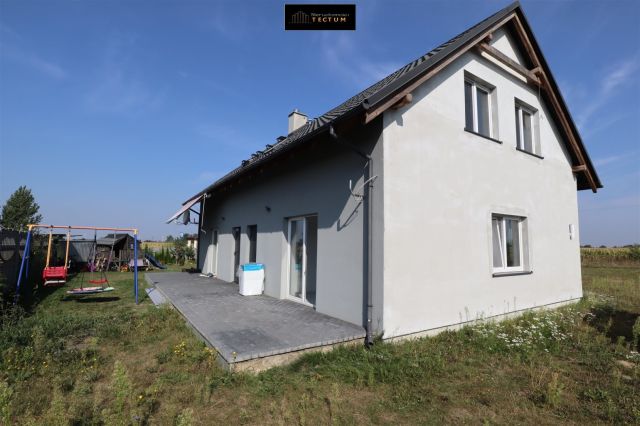bliźniak, 4 pokoje Przysieka. Zdjęcie 3