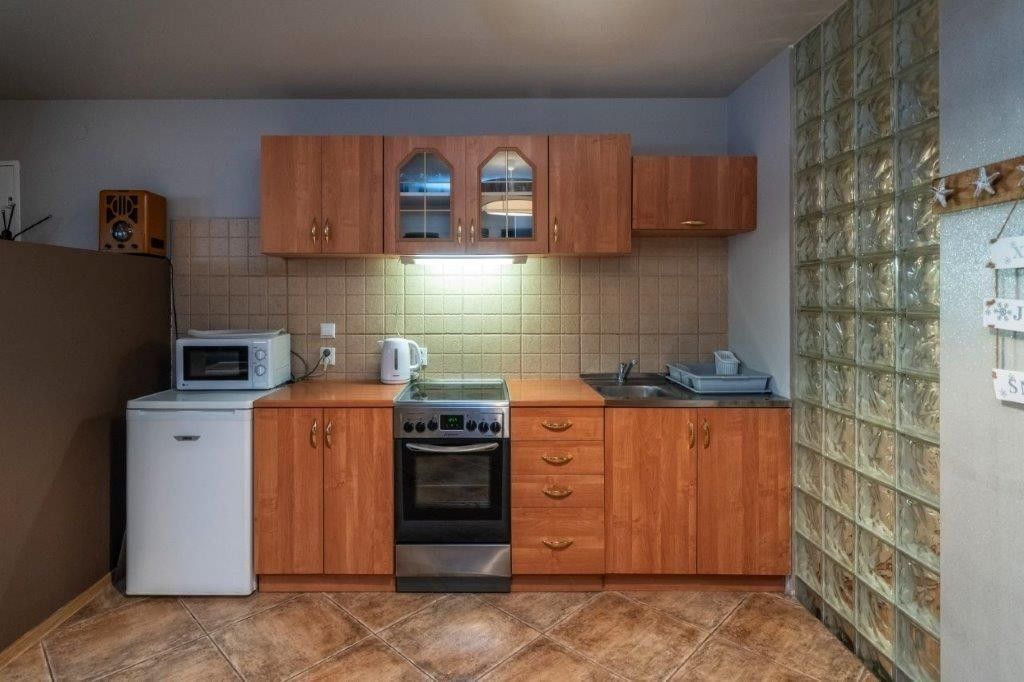 Lokal Zakopane, ul. Przewodnika Józefa Krzeptowskiego. Zdjęcie 6