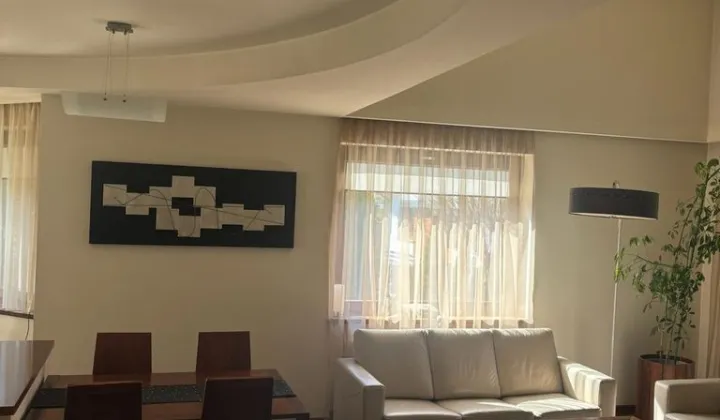 dom wolnostojący, 5 pokoi Radom Mleczna, ul. Mleczna