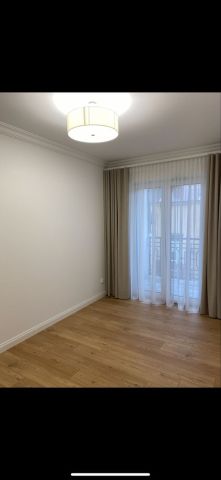 Mieszkanie 3-pokojowe Radom, pl. Jagielloński. Zdjęcie 1