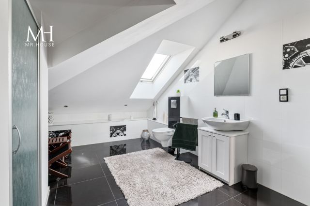 dom wolnostojący, 5 pokoi Pabianice. Zdjęcie 22