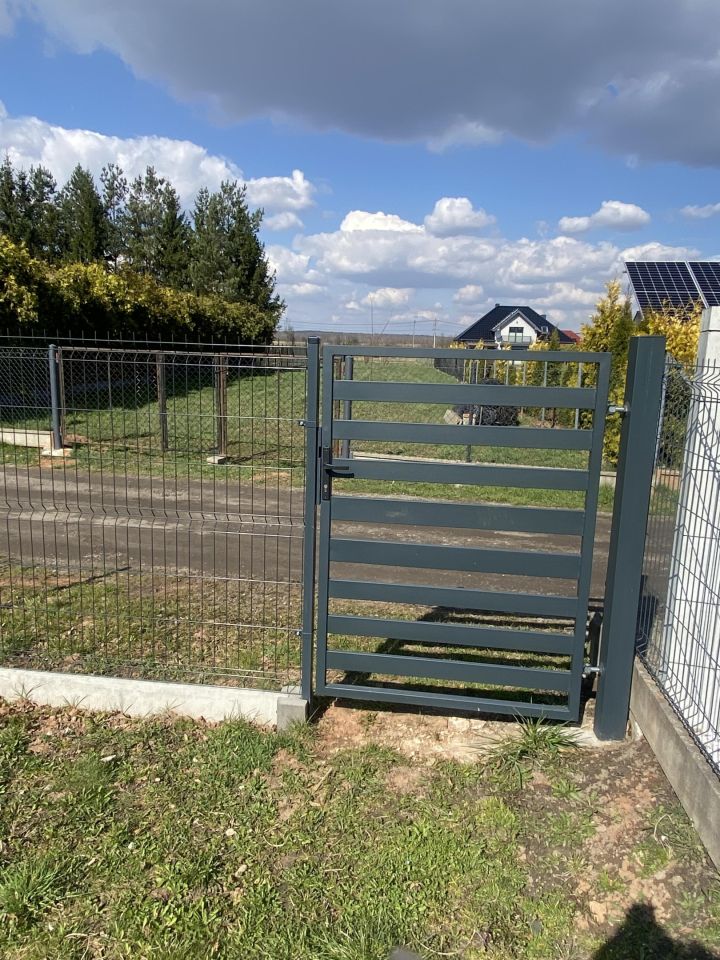 dom wolnostojący, 2 pokoje Poręba, ul. Wolności. Zdjęcie 18