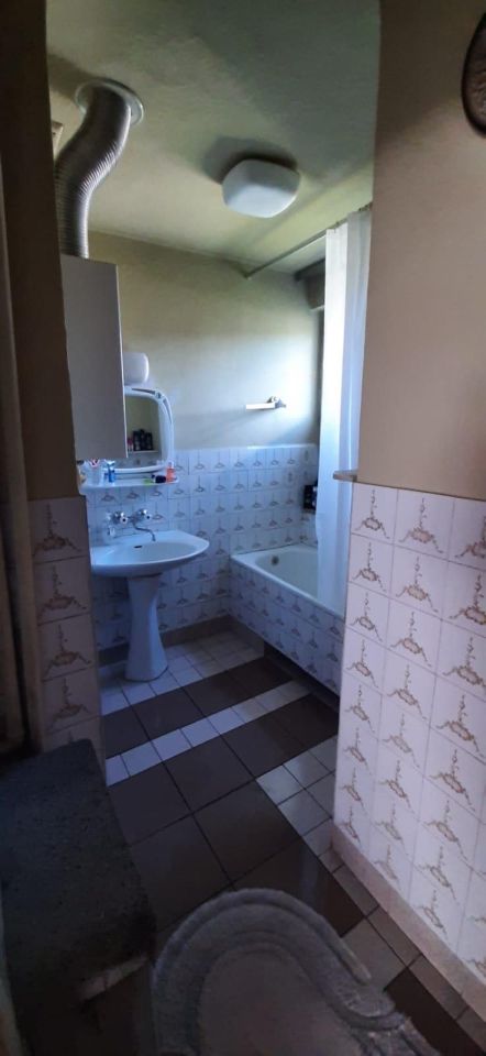 dom wolnostojący, 3 pokoje Rybarzowice. Zdjęcie 2