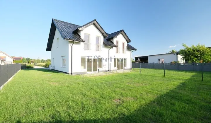 bliźniak, 4 pokoje Żurawiniec, ul. Gwiaździsta