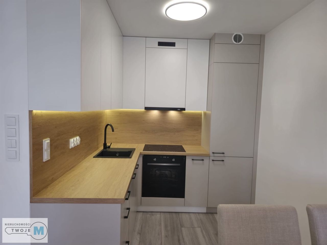 Mieszkanie 3-pokojowe Kielce Czarnów. Zdjęcie 11