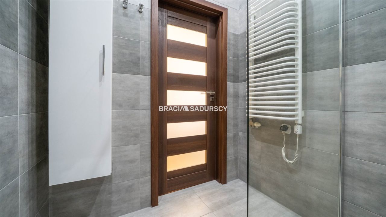 Mieszkanie 2-pokojowe Kraków Stare Miasto, ul. Kątowa. Zdjęcie 23