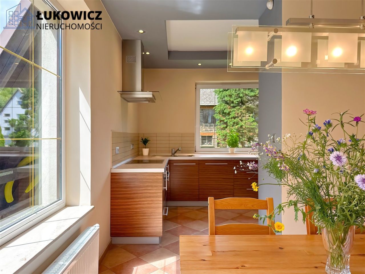 dom wolnostojący, 3 pokoje Cisiec. Zdjęcie 8