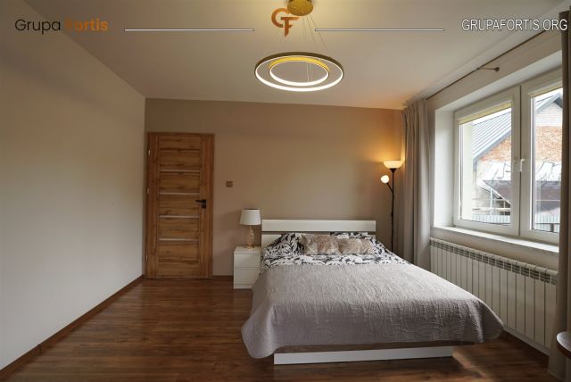 dom wolnostojący, 7 pokoi Kazimierza Wielka, ul. Krakowska. Zdjęcie 13