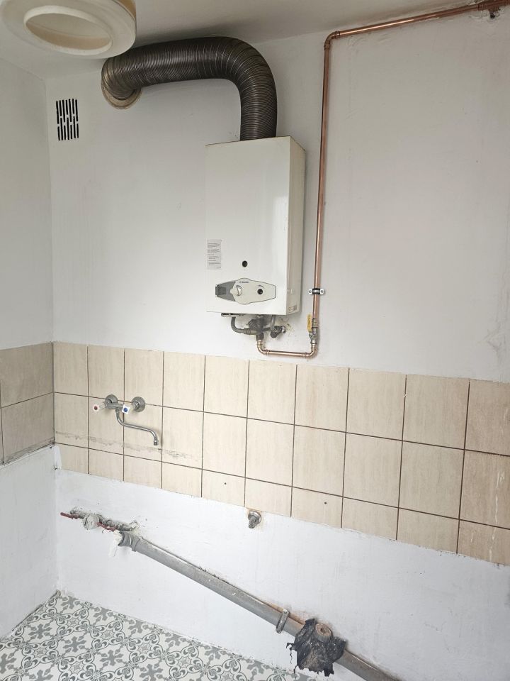 Mieszkanie 2-pokojowe Jelenia Góra Centrum, ul. Heleny Modrzejewskiej. Zdjęcie 11