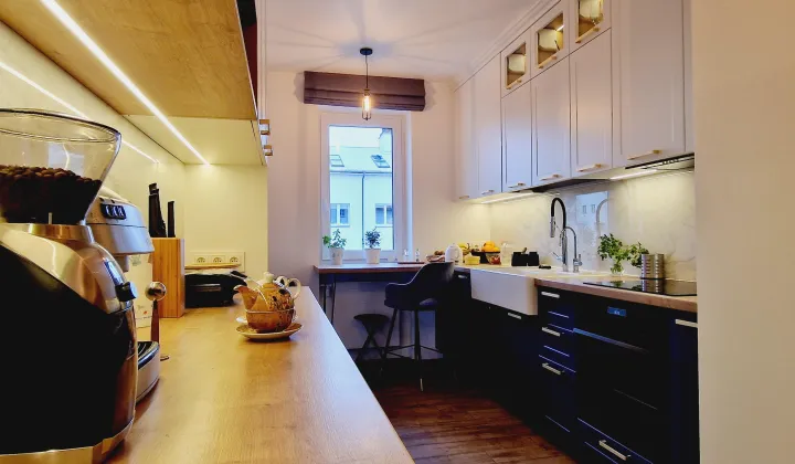 Mieszkanie 4-pokojowe Warszawa Kabaty, ul. Pod Lipą