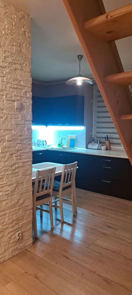 dom wolnostojący, 2 pokoje Częstochowa Zawodzie, ul. Olsztyńska. Zdjęcie 3